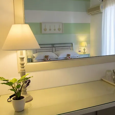 Апартаменты Alexandros Apartments *
